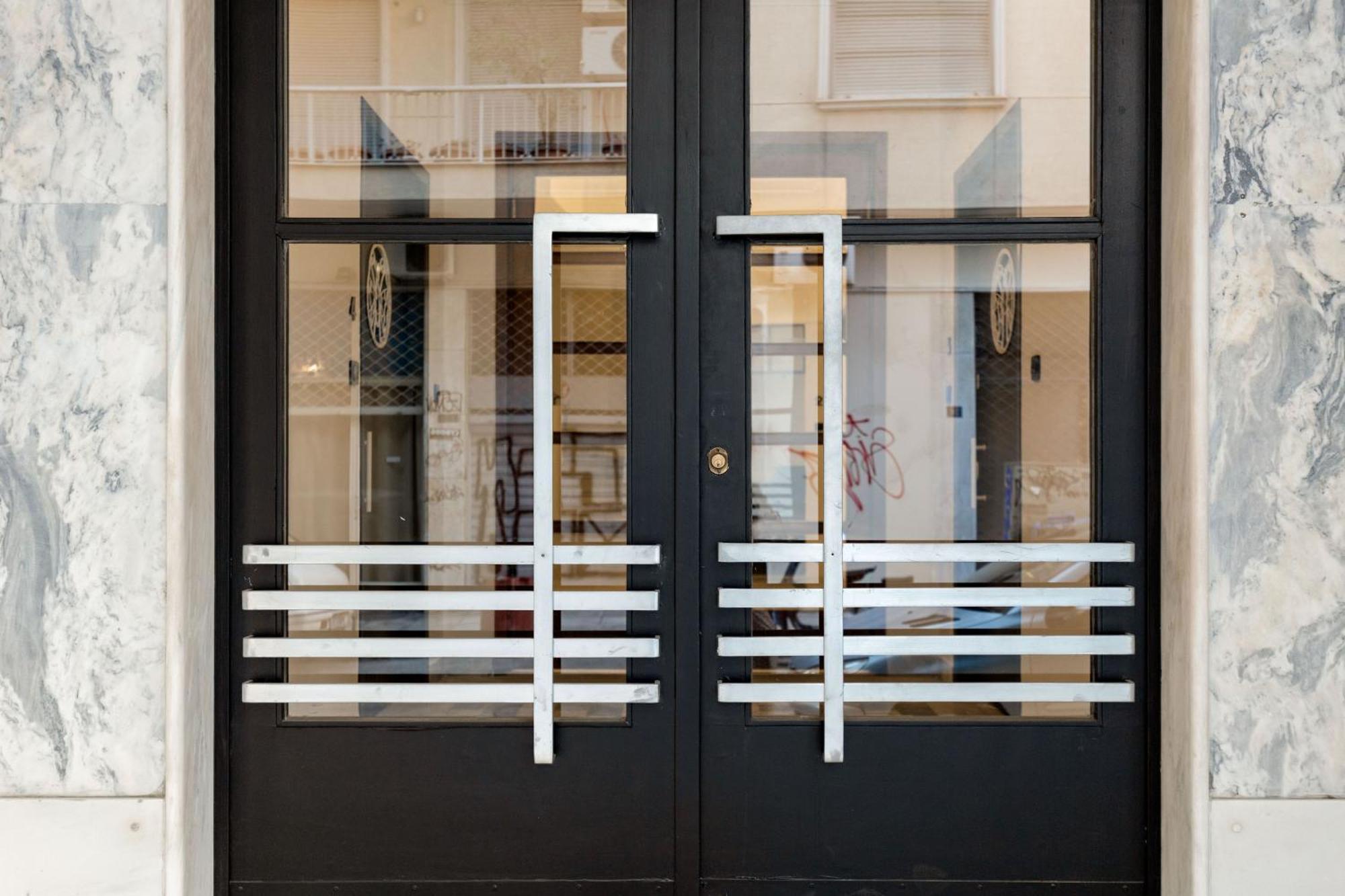 Ferienwohnung The Met By Zoia Living Athen Exterior foto