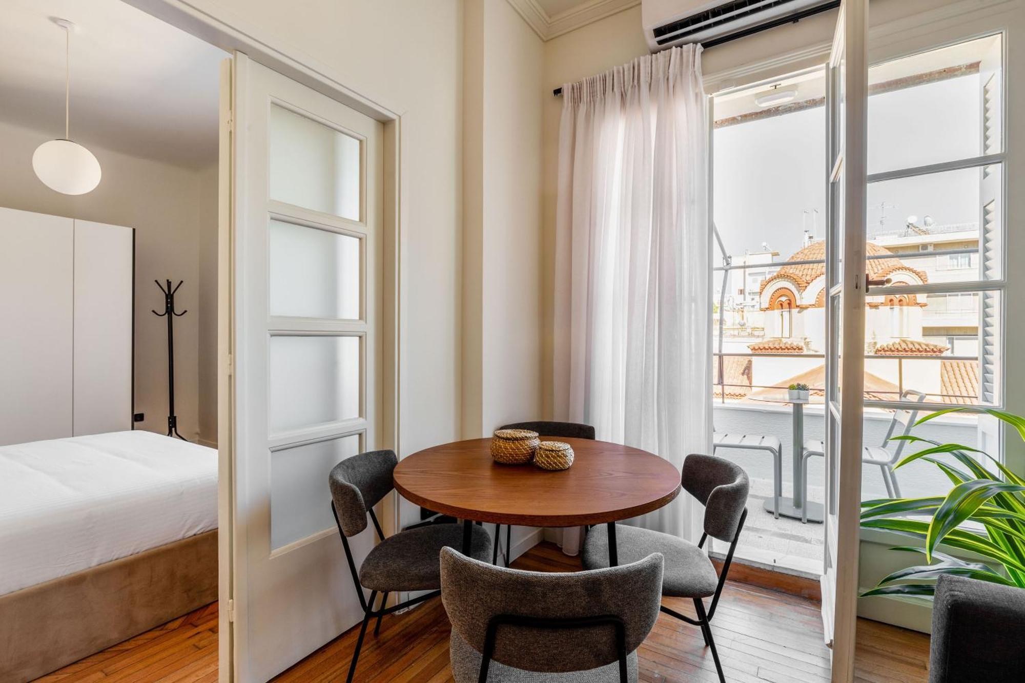 Ferienwohnung The Met By Zoia Living Athen Exterior foto