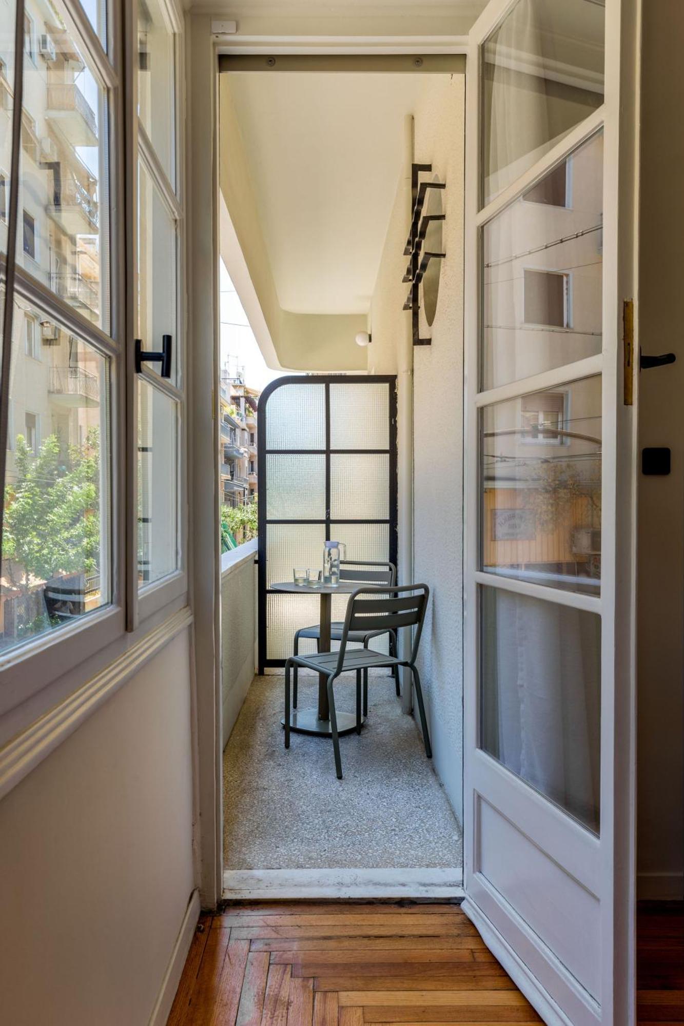 Ferienwohnung The Met By Zoia Living Athen Exterior foto